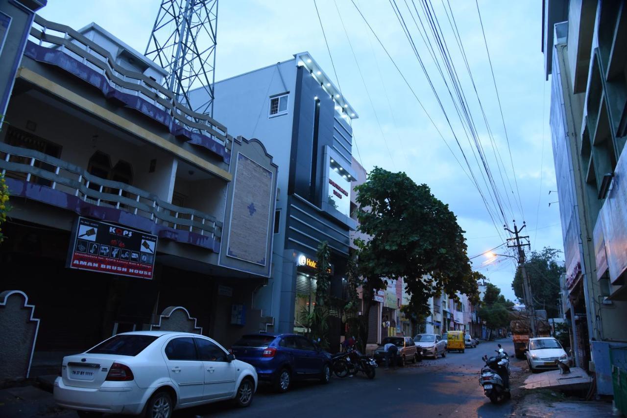 Santhoshpuri Hotel Coimbatore Buitenkant foto